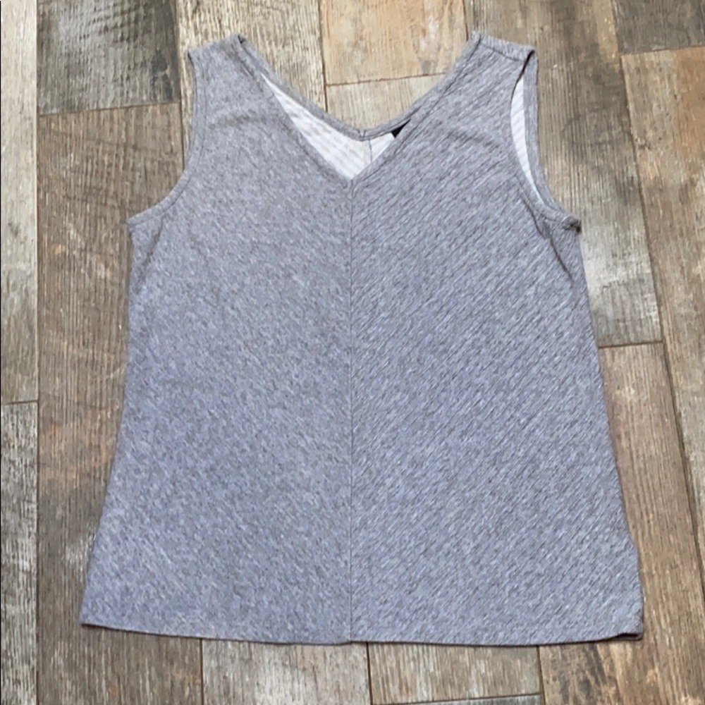 Tahari tank top